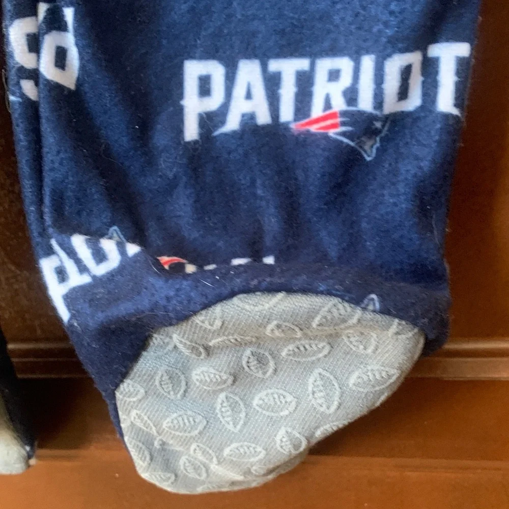 NFL New England Patriots Football Zip Up Footie Pajamas 3/6 months